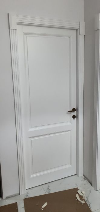 Uși lemn masiv de interior