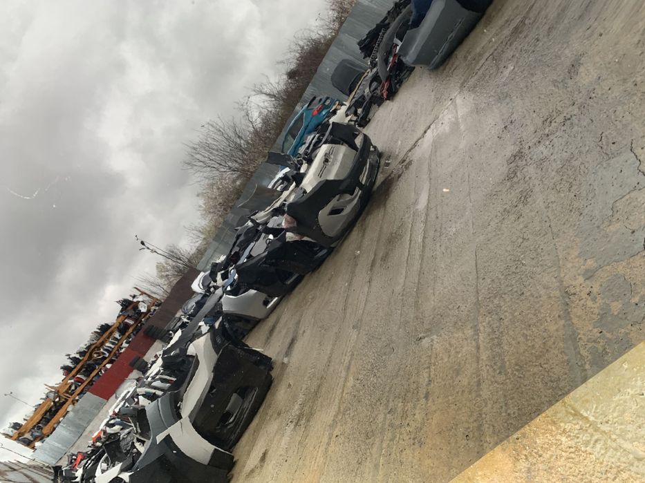 Capota motor, Tesla Y, 2021, 2022, 2023, 2024.