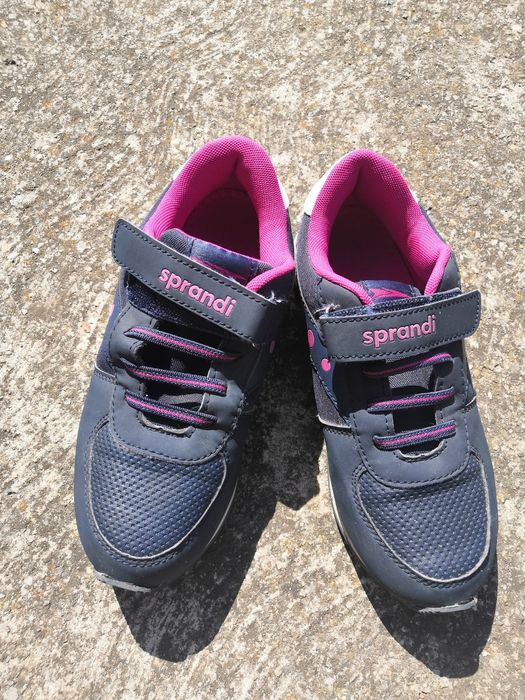 Pantofi sport marimea 36