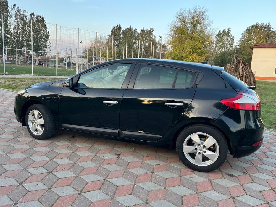 Renault mesaje 3 motor 1.5/110cp E5 an fabricație 2012
