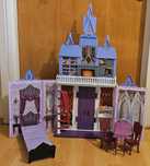 Set de joaca Disney Frozen II - Castel cu accesorii