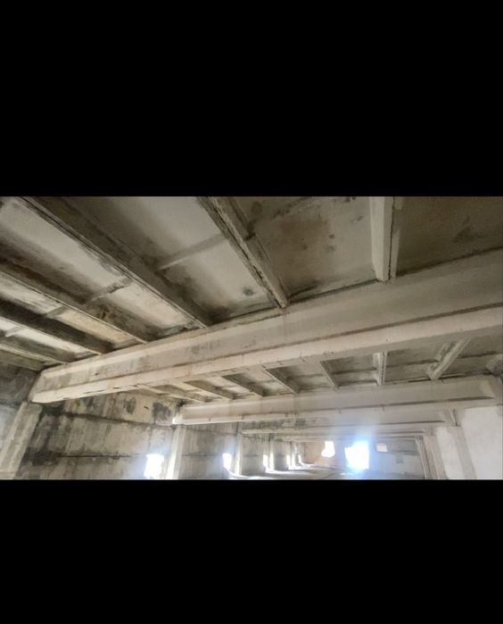 Ригеля 12 метров длина, высота 90. Состояние отличное.Пнс плиты