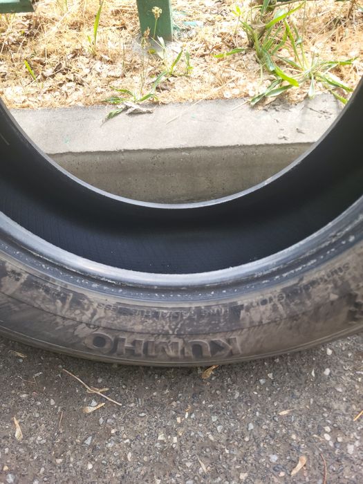 Шины зимние почти новые