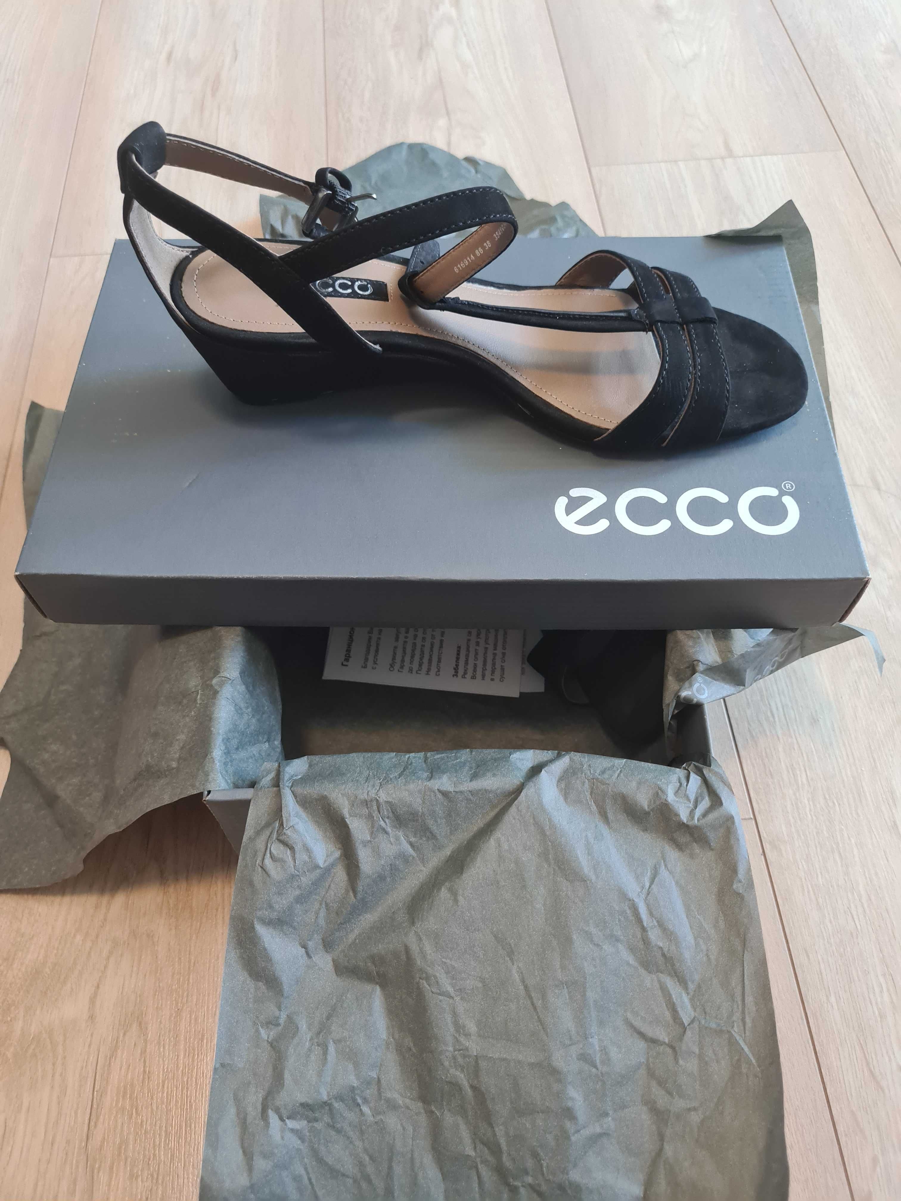 Сандали Ecco 38 номер