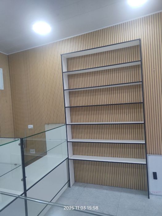 Yengi Polka ,Vitrina Sotiladi