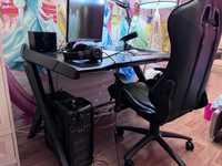 Продам компьютерный стол с креслом