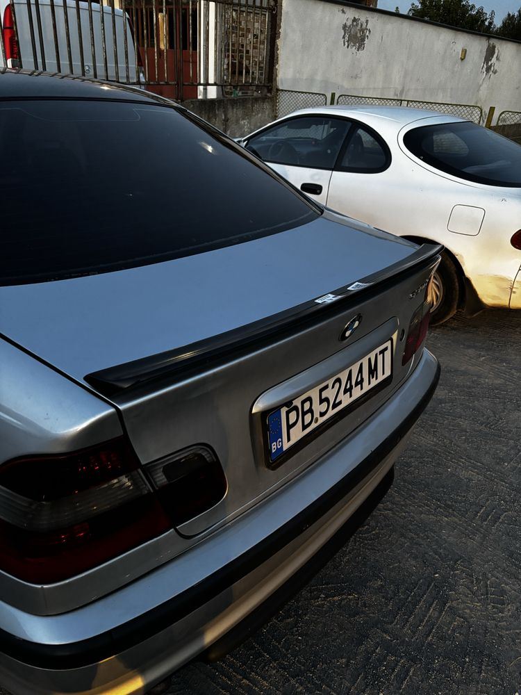 Лип багажник bmw e46 седан