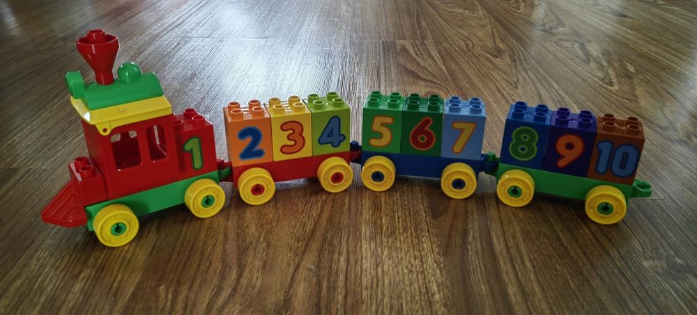 Lego Duplo set case si trenulet