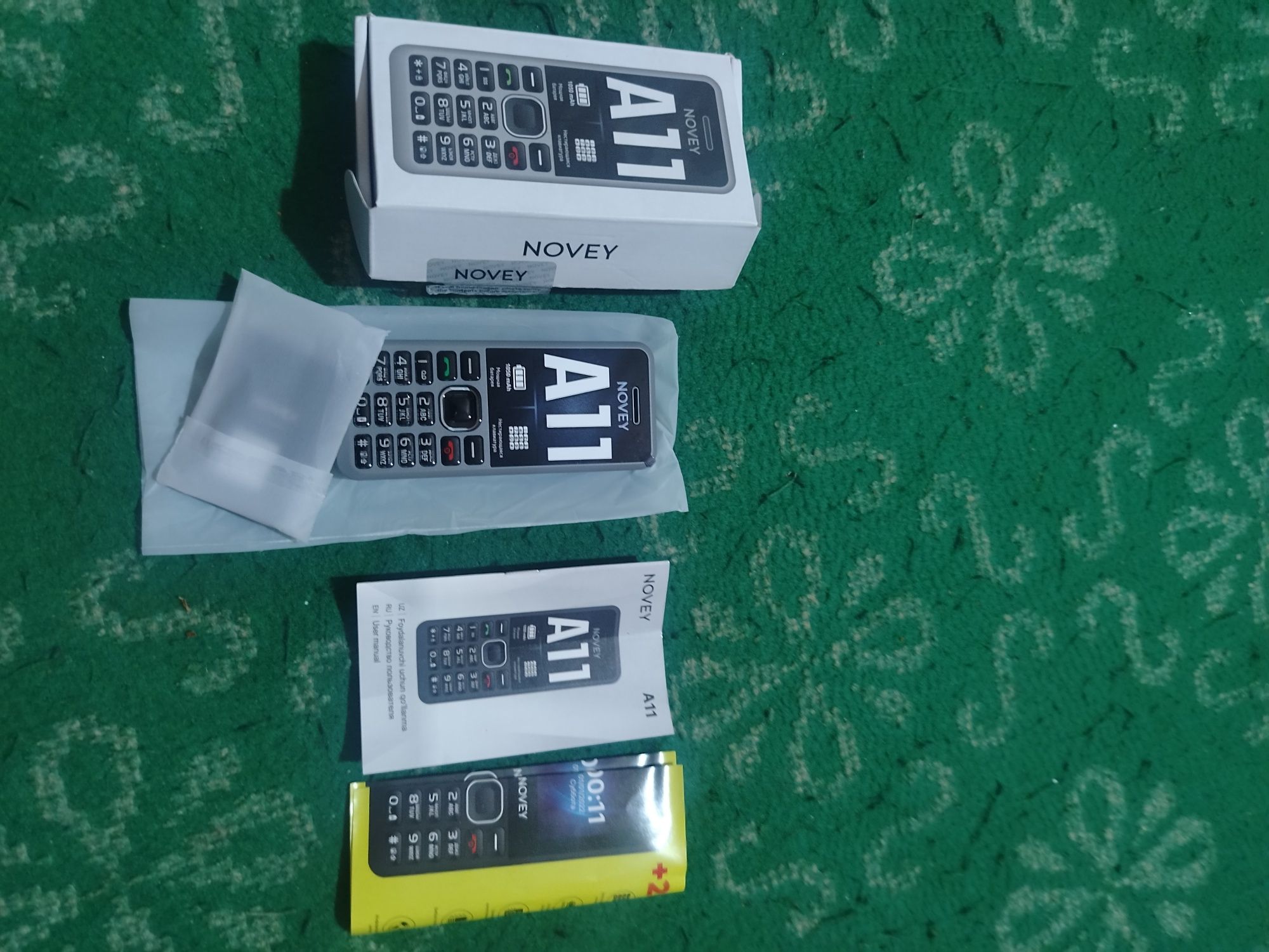 Novey A 11 telefon sotiladi