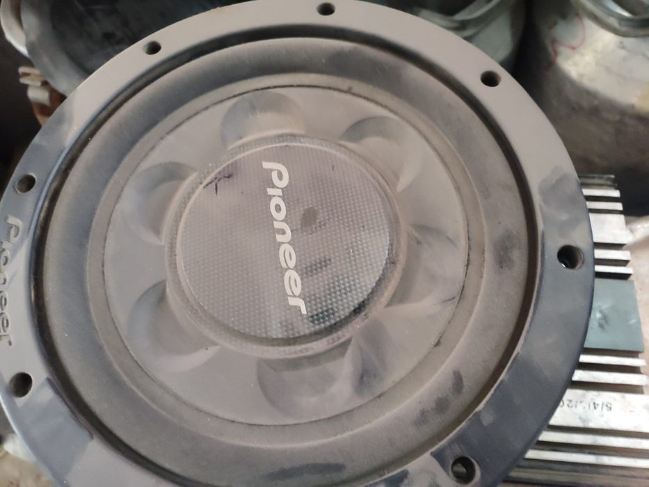 Колонки автомобильные