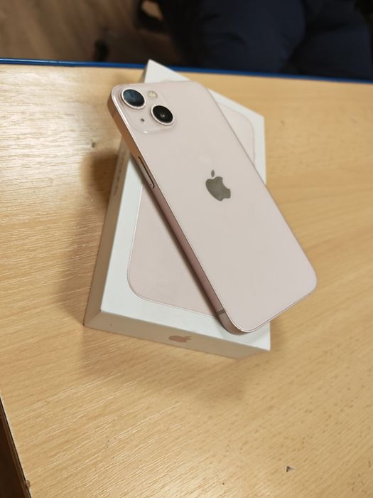 iPhone 13 Rose 128GB 93%Bat Fullbox totul original liber retea