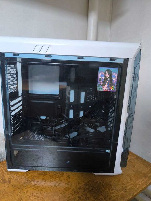 Корпус для Компьютера с 4 Кулерами