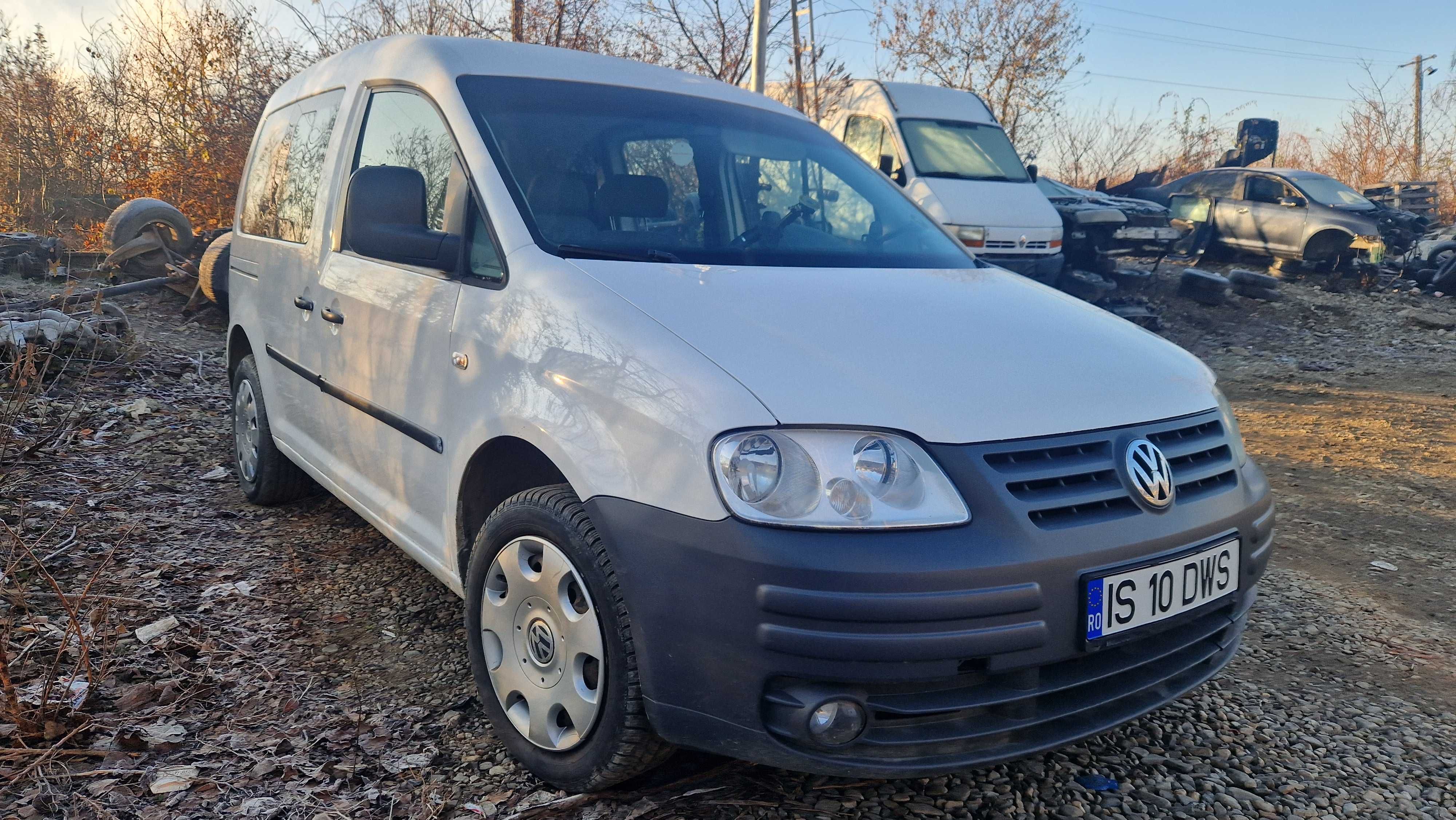 Vw Caddy 1.9 tdi 2008 cu 5 locuri