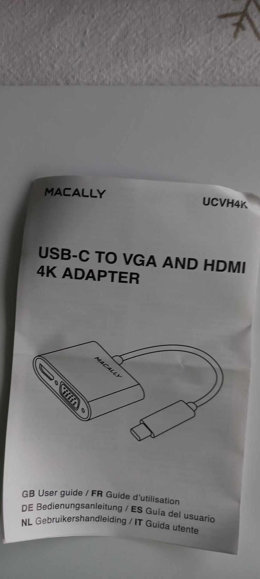 Адаптер USB-C към VGA и HDMI 4K