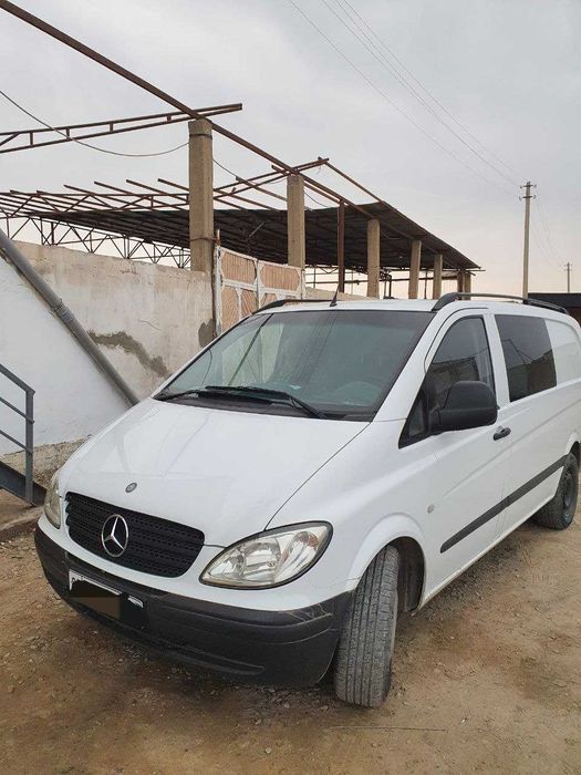 Mercedes Benz Vito 111