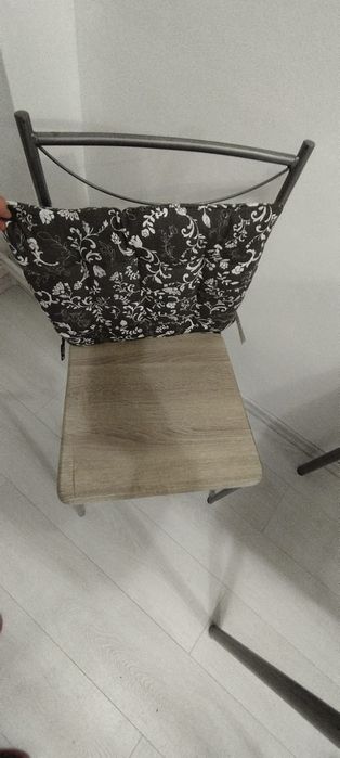Set bucătărie masa+scaune