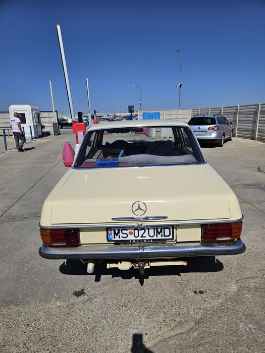 Mercedes-Benz W 115 2.2d an 1974!