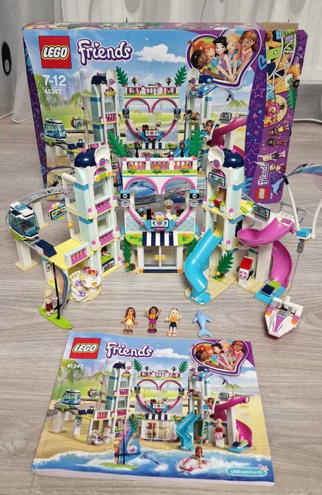 LEGO Friends - Statiunea din Heartlake 41347, 1017 piese