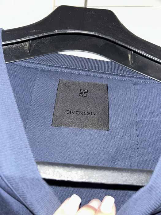 Тениска Givenchy