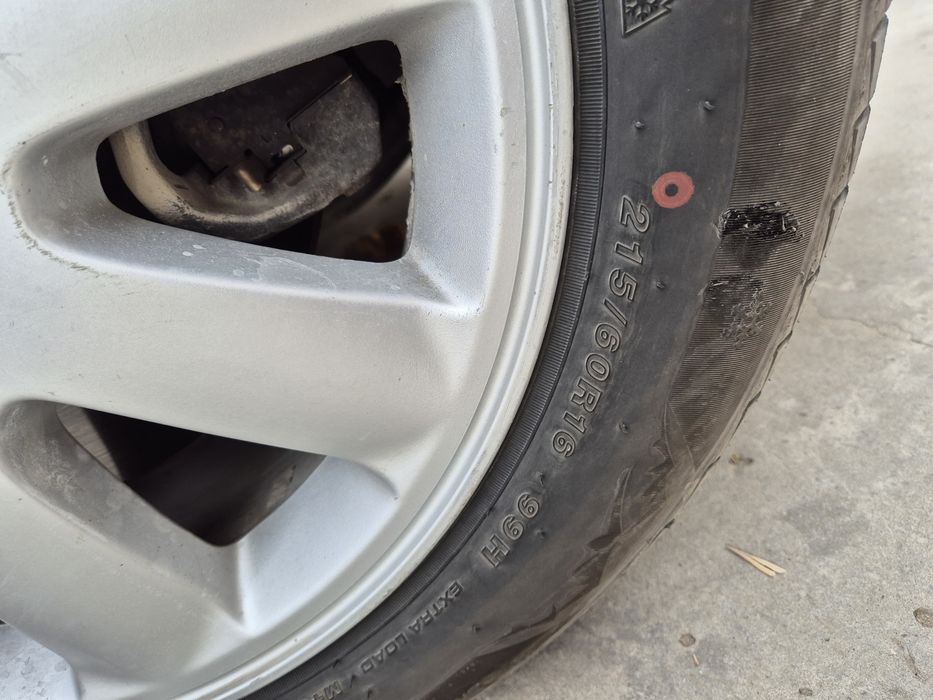 Диски с шинами в комплекте