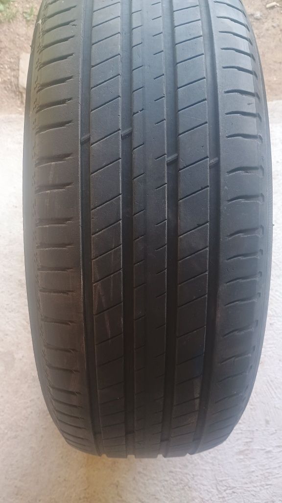 Гуми 235/60/17 Michelin