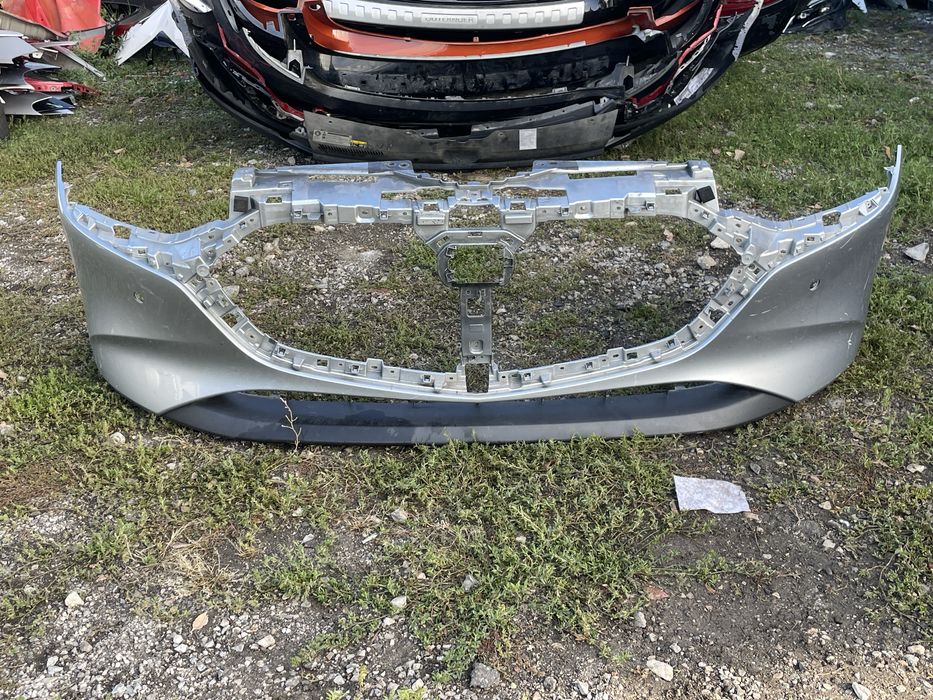 2 бр. Предна броня Mazda 3 19-25
