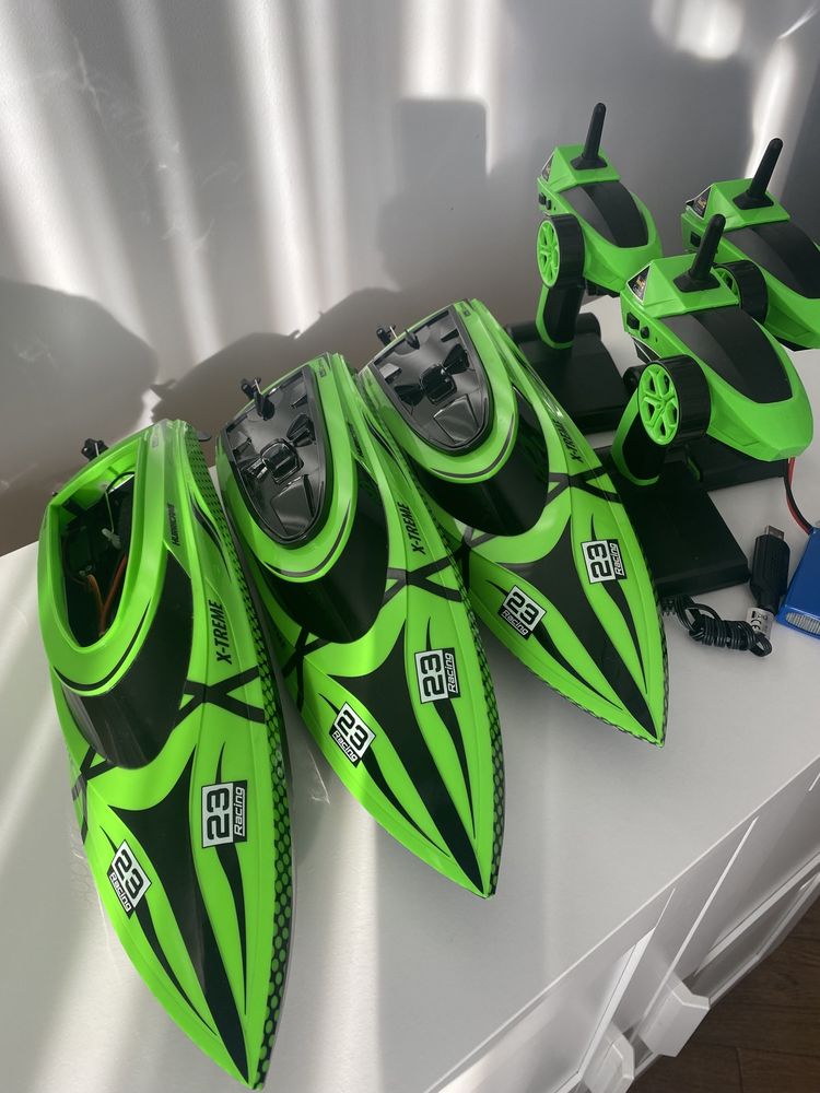 Pachet bărcuțe Revell X-Treme Line RC Speedboat Hurricane