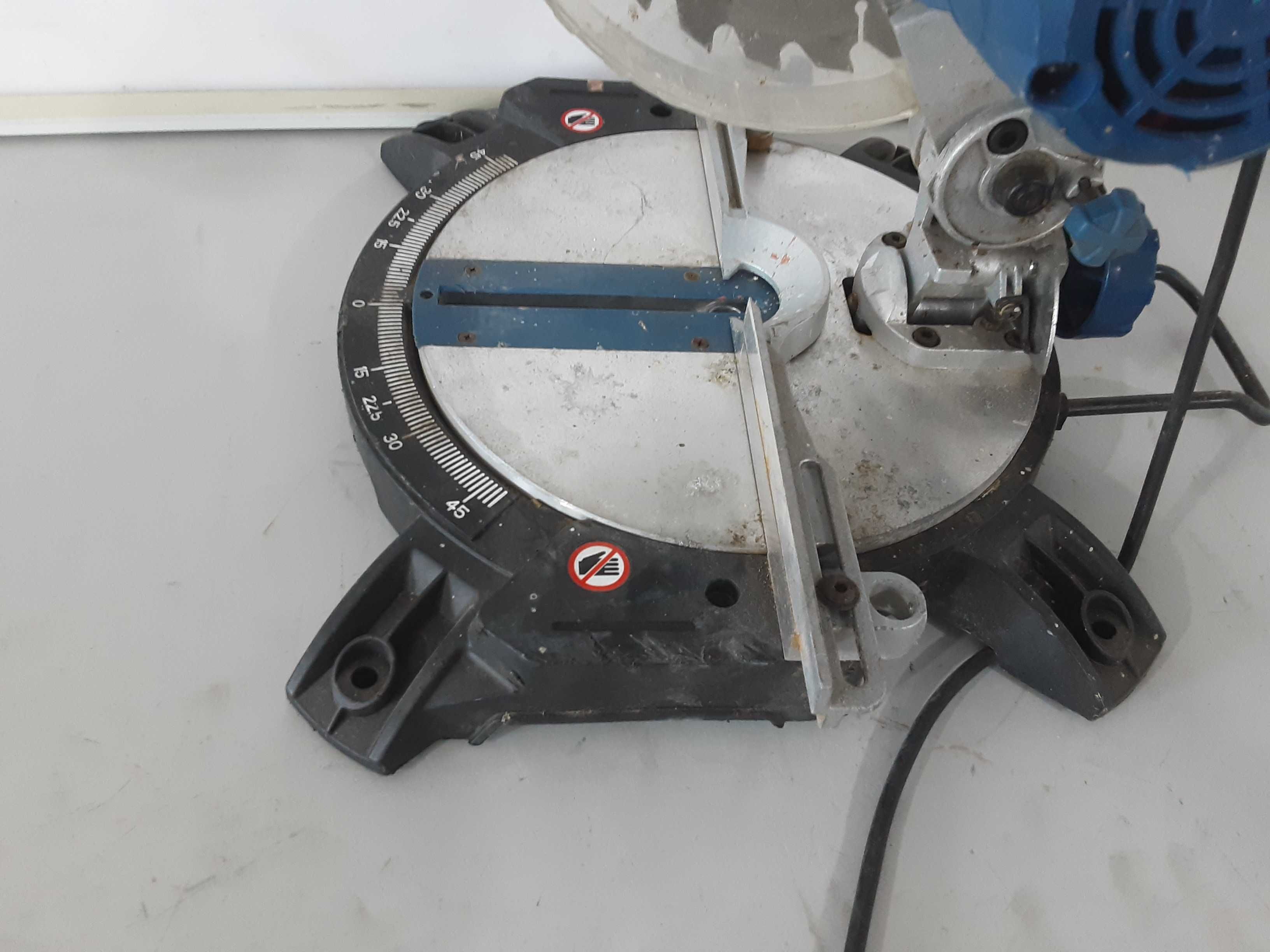 Циркуляр пендула - ENERGER 1400W / 210mm