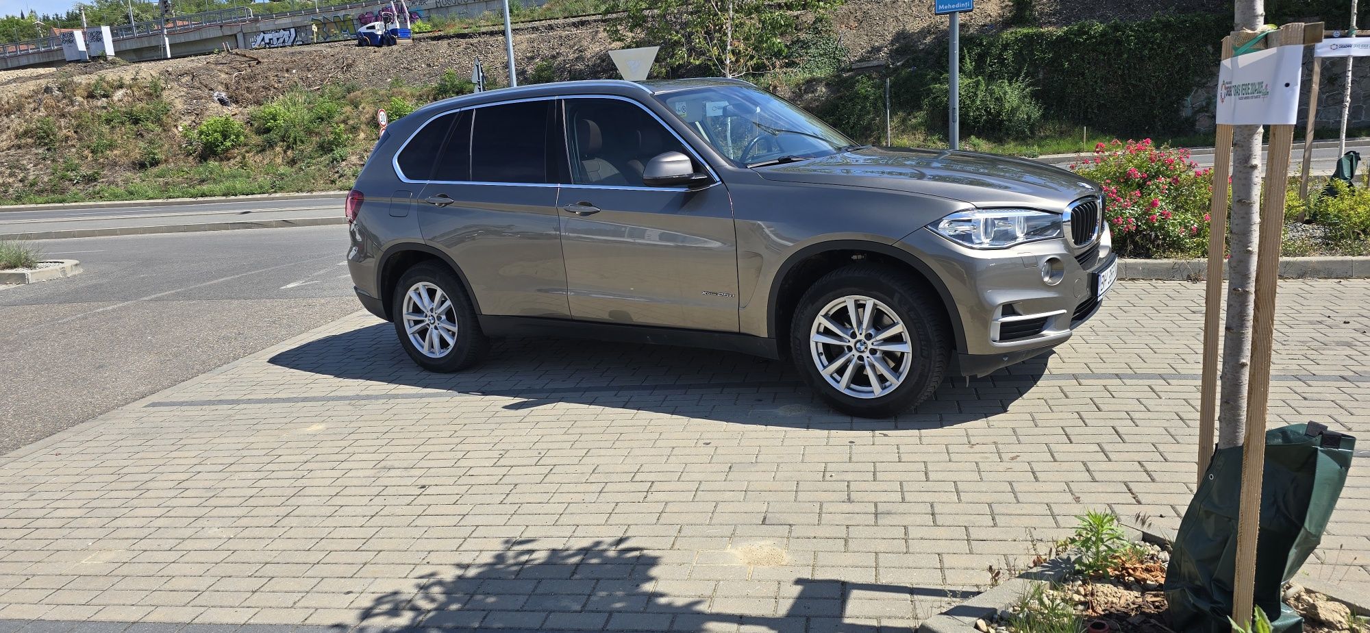 Vând X5 F15 XDrive 2.5D 2017