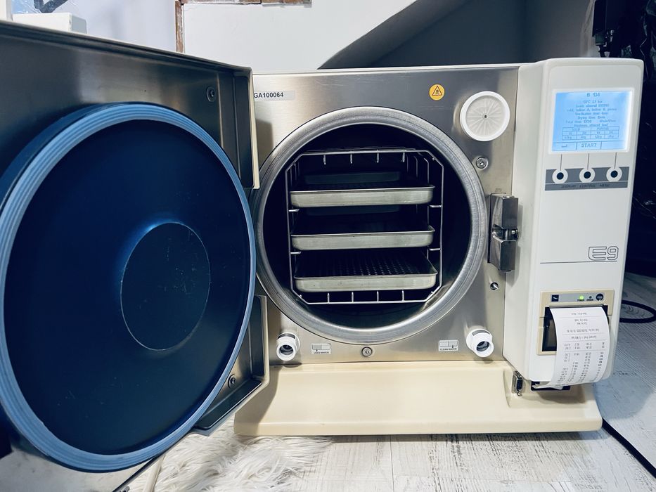 Autoclav sterilizator Euronda E9 inspection clinica stomatologie dent