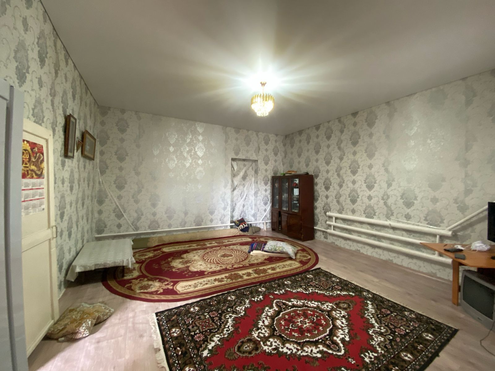 Продаётся 2комнатный дом срочно