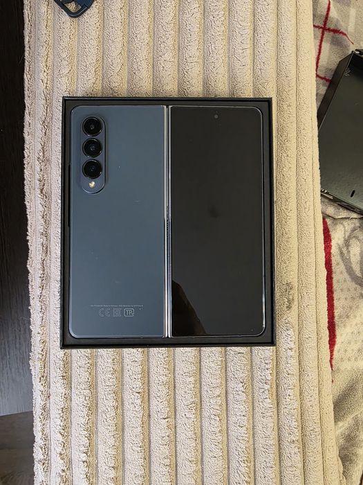 Samsung galaxy fold 4