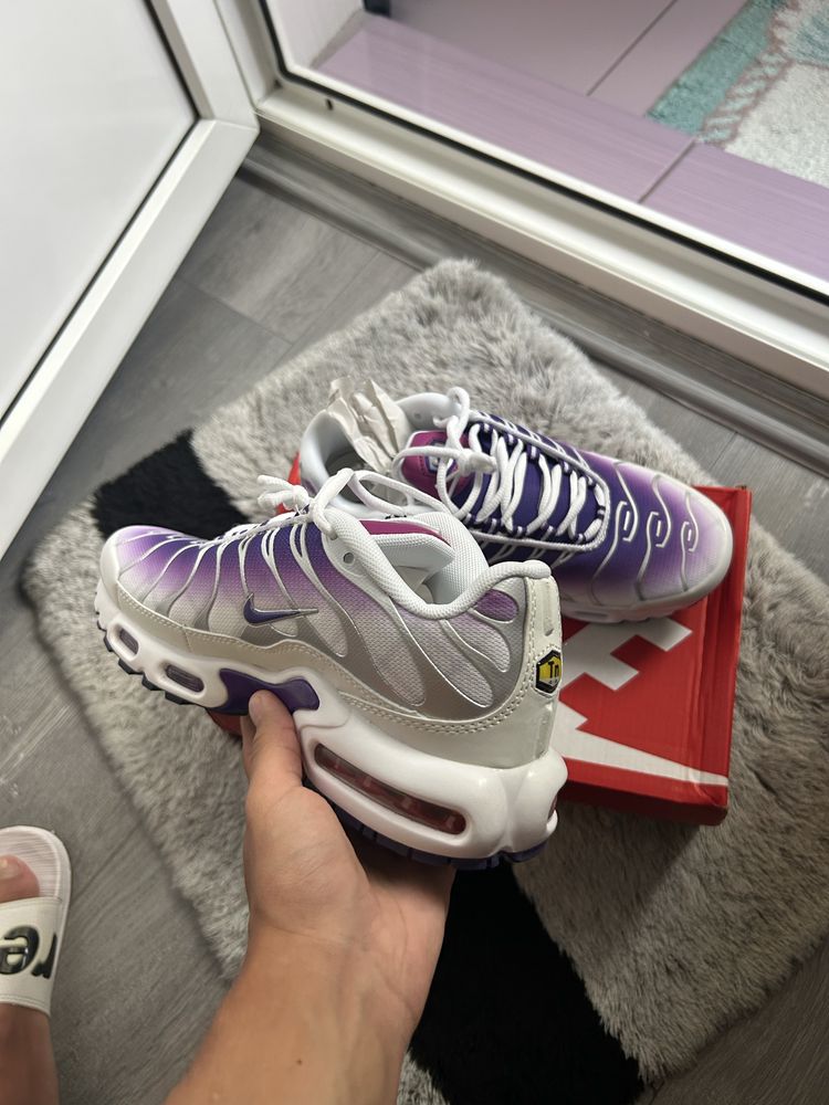 Nike tn air max plus mov cutie originala noi