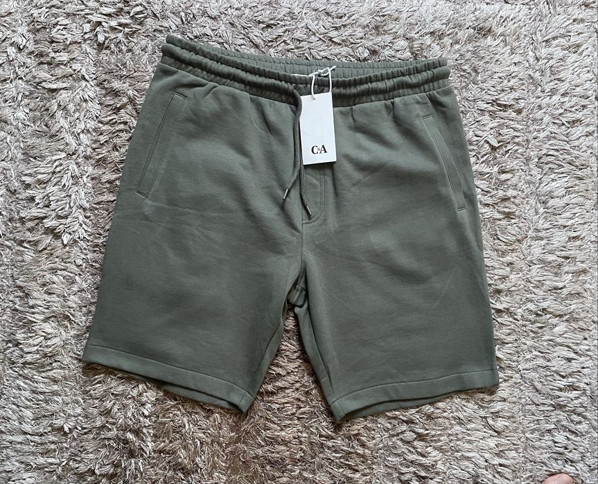 Pantaloni scurti/sort/joggers khaki C&A