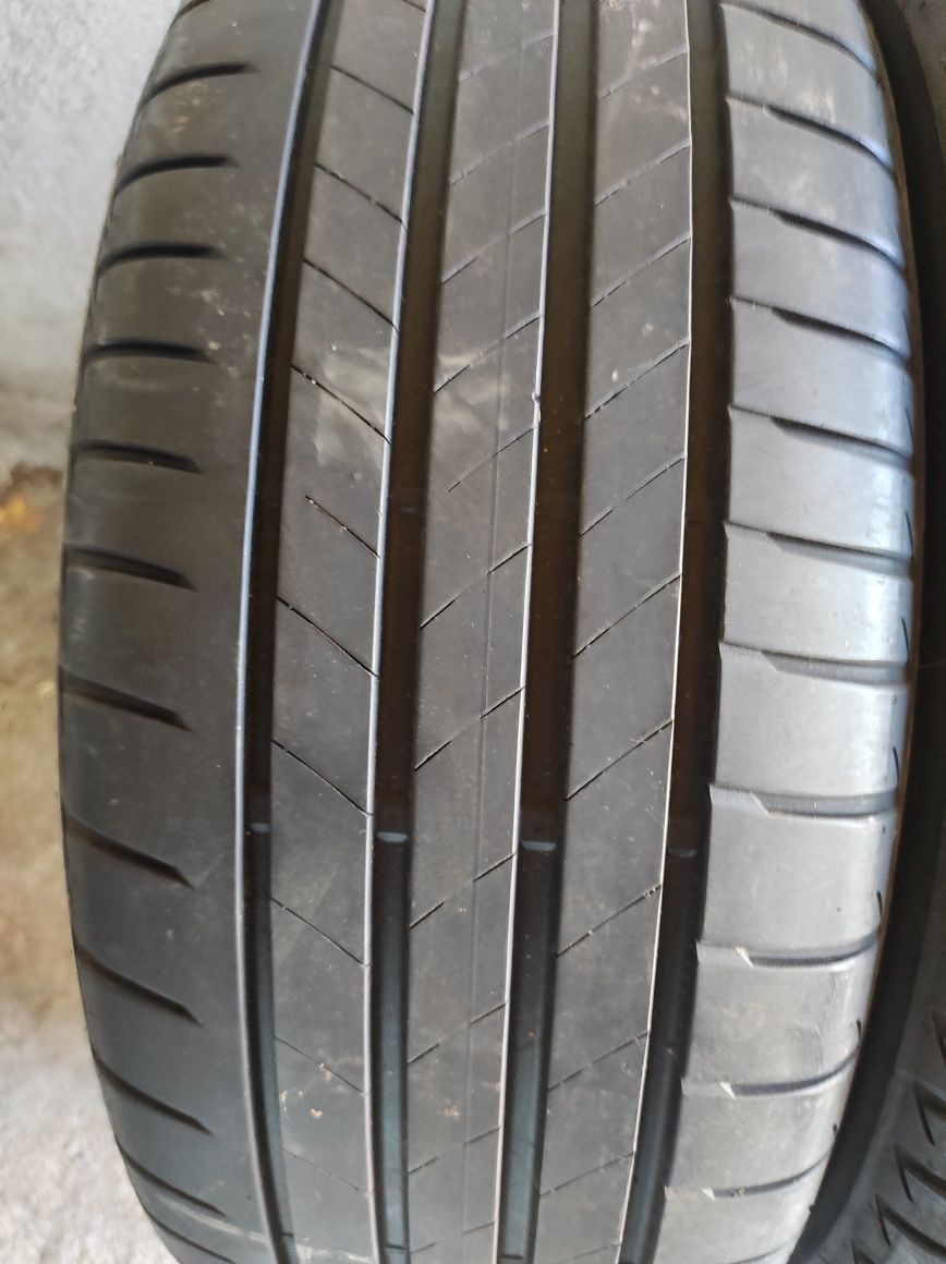 235/55/18 Bridgestone