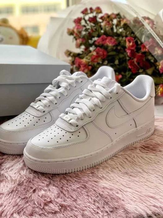 Nike Air Force 1 Low '07 Alb Mărimea 37