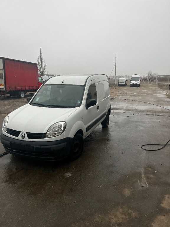 Far stanga Renault Kangoo 2007 DUBA 1.5 DCI