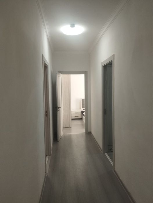 Срочно сдаю  квартиру недорого трёхкомнатную