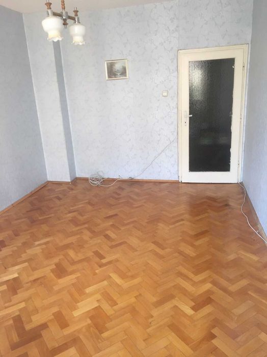 Тристаен апартамент в Кършияка