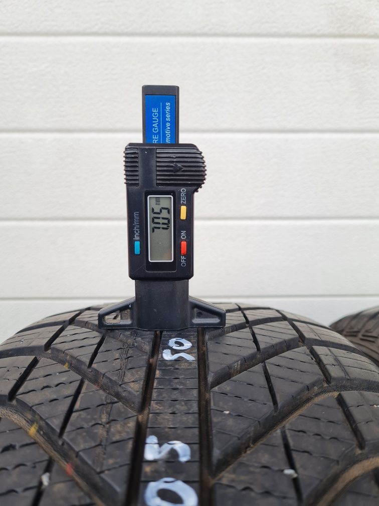 Всесезонни гуми 2 броя GOODYEAR Vector4seasons 205 50 R17 дот 4018