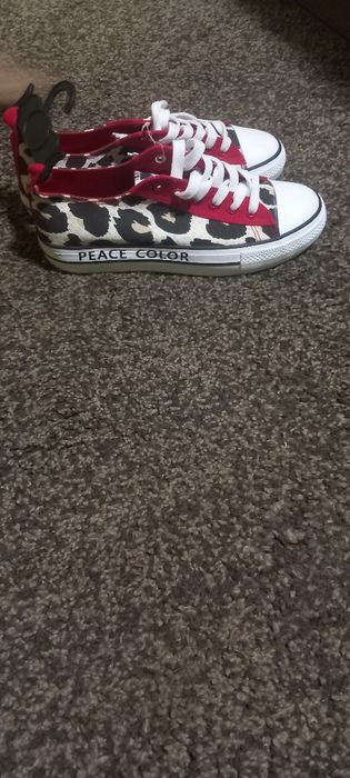 Converse noi pentru damă mărimea 40