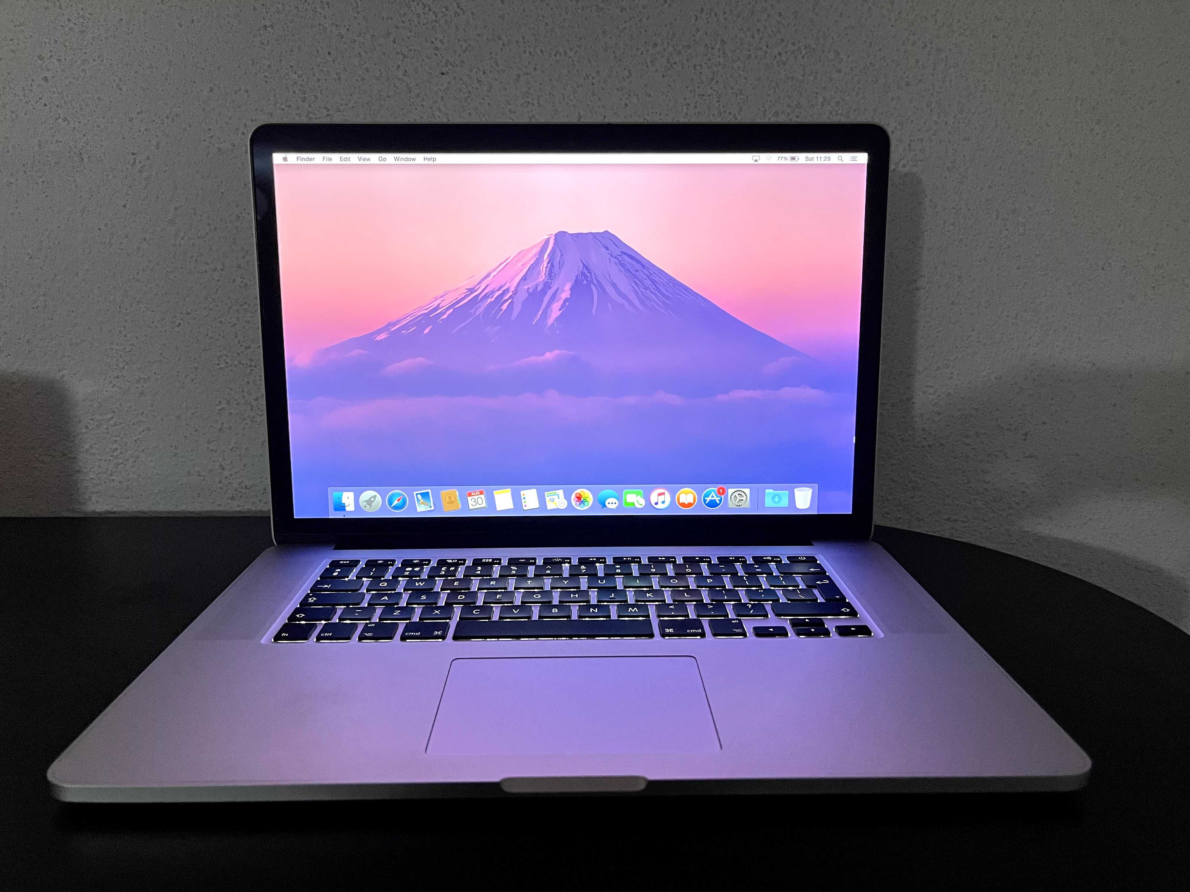 Apple MacBook PRO 15 A1398 i7 2.5Gz 16GB 512B NVMe Retina Display