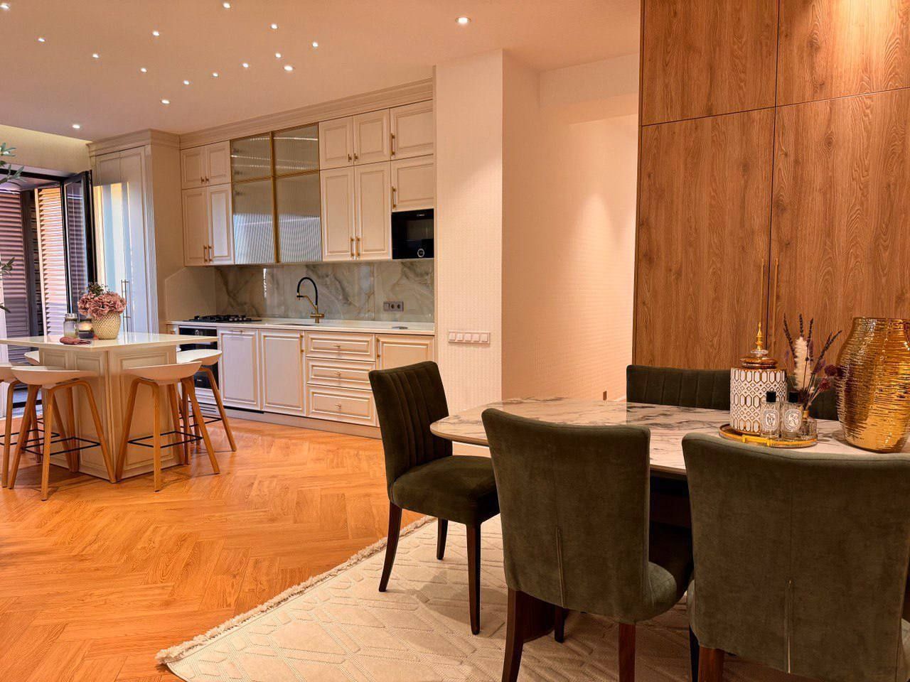 Продается 5ти ком квартира, ЖК Kislorod O2, ор-р: ТЦ Next, 138 м²