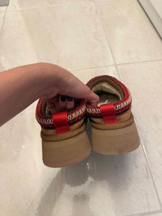 Оригинални Ugg tazz chestnut suede 37 номер