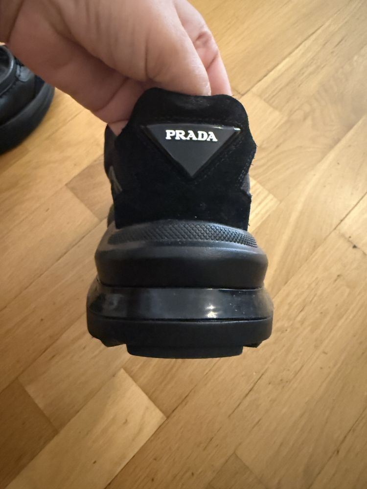 Prada - adidasi (system sneakers)