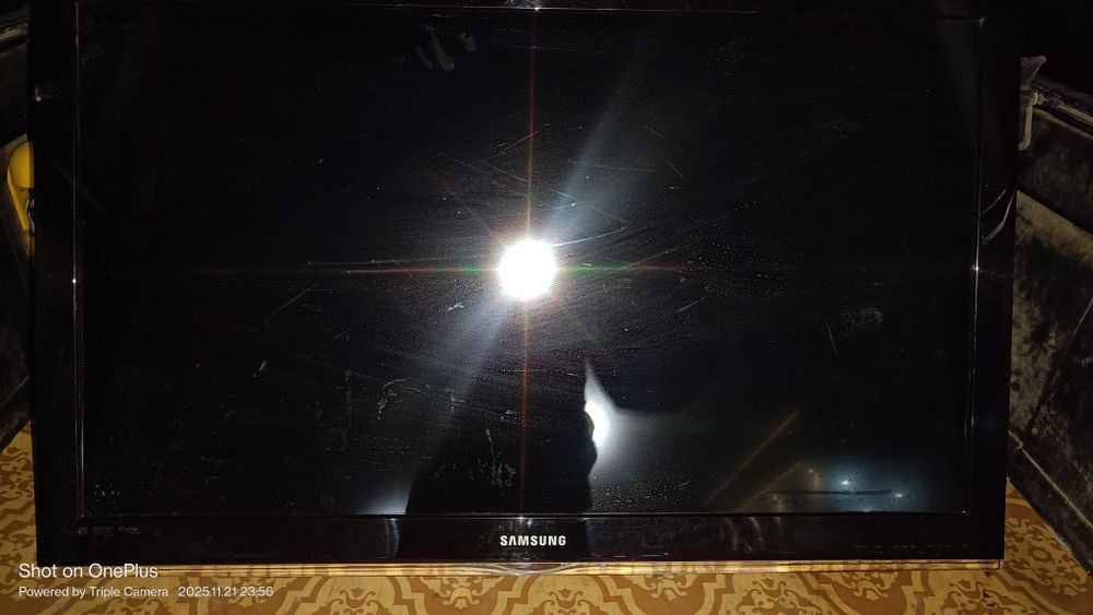 Телевизор Samsung