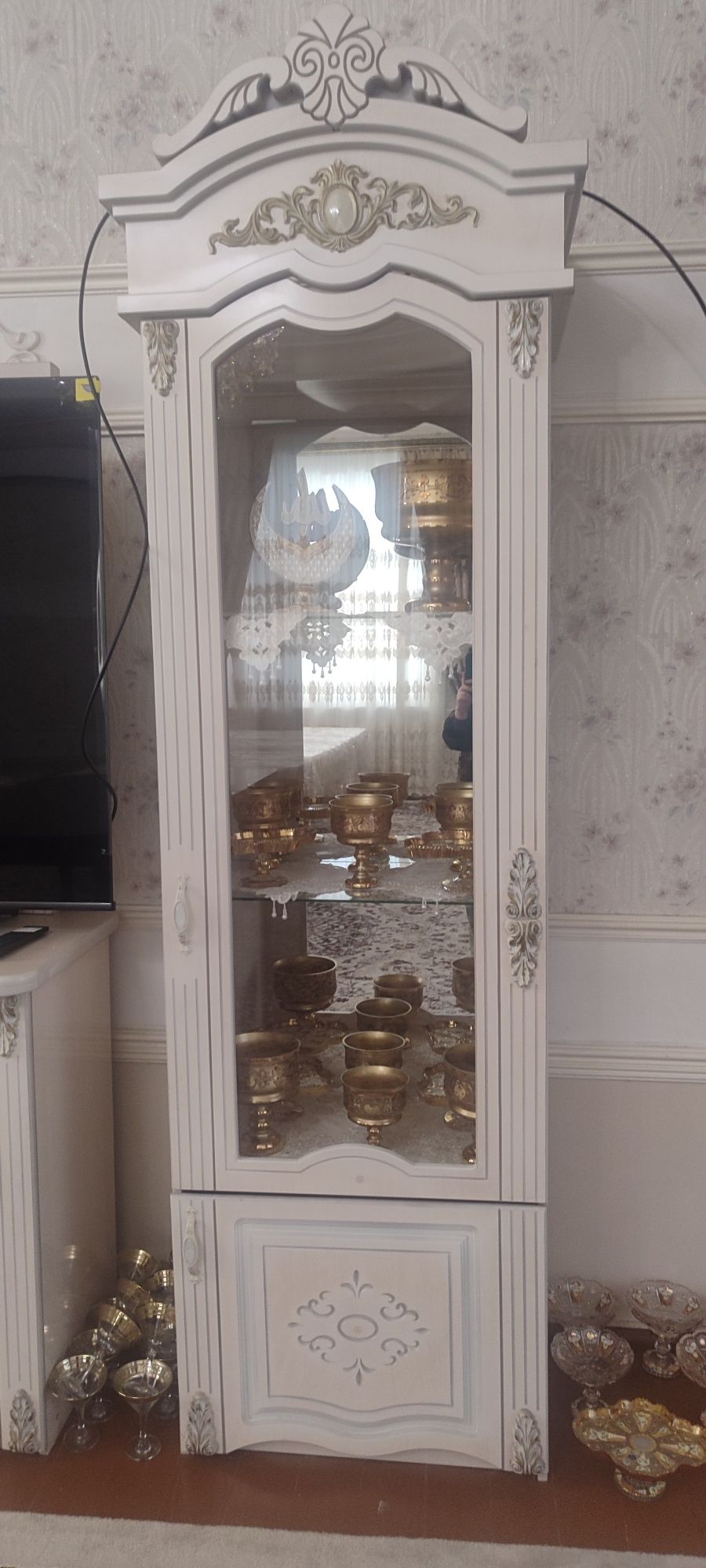 Продается мебель в зал