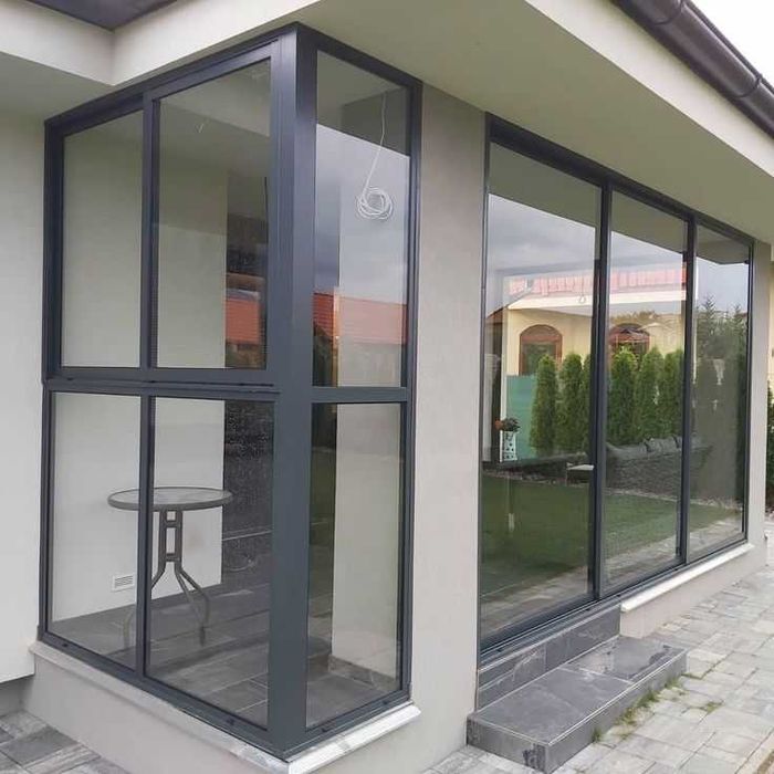 Пластиковые окна, алюминиевые окна и большие витражи — B Plast