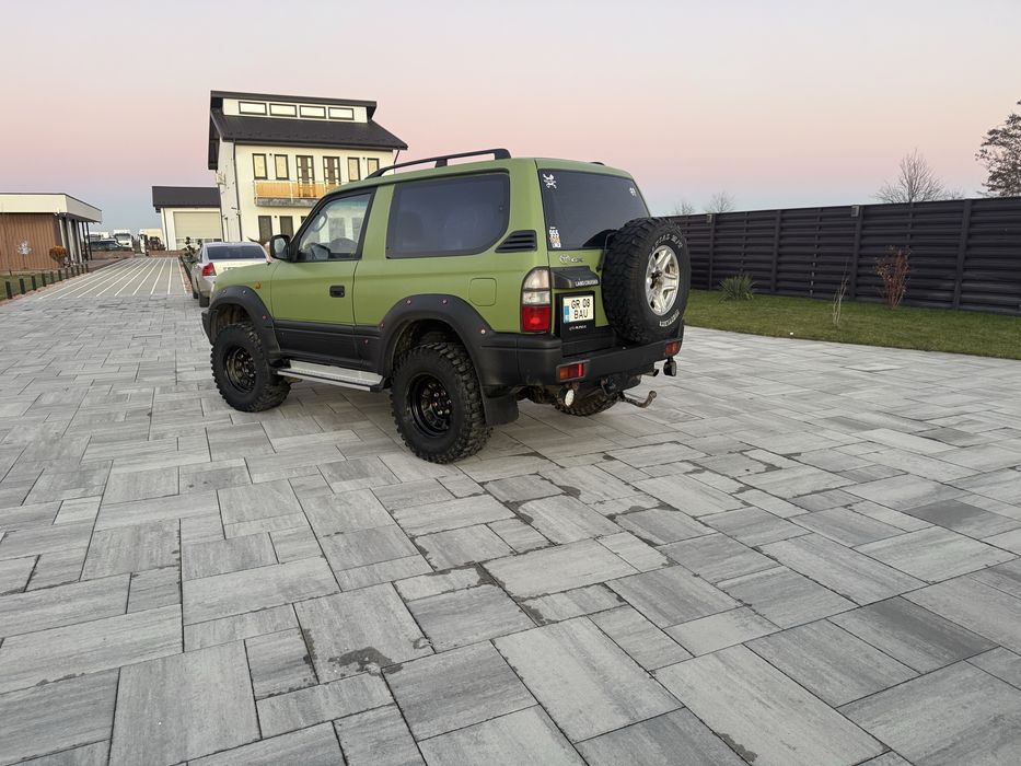 Toyota land cruiser j90