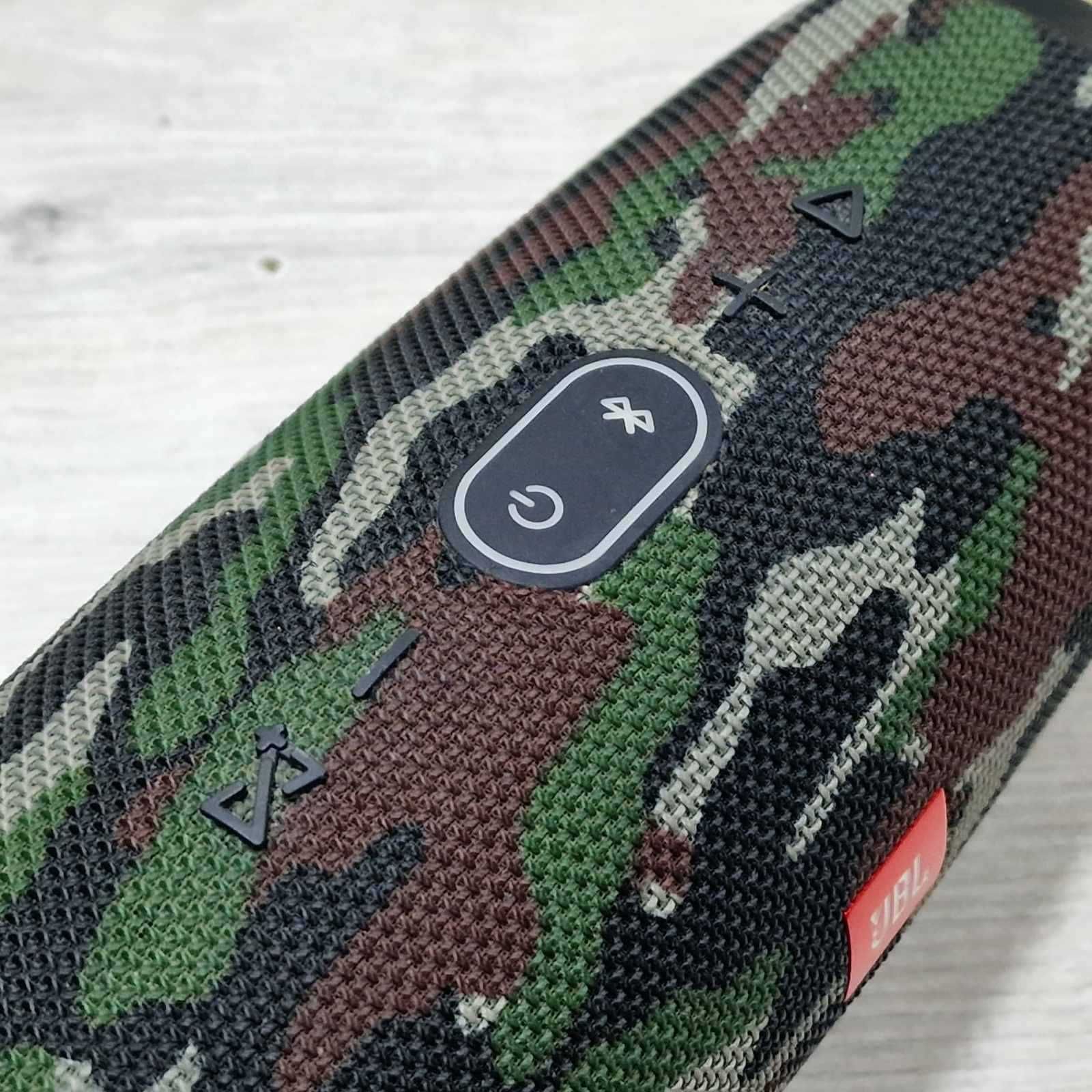 Колонка JBL Charge 4 / Камуфлаж